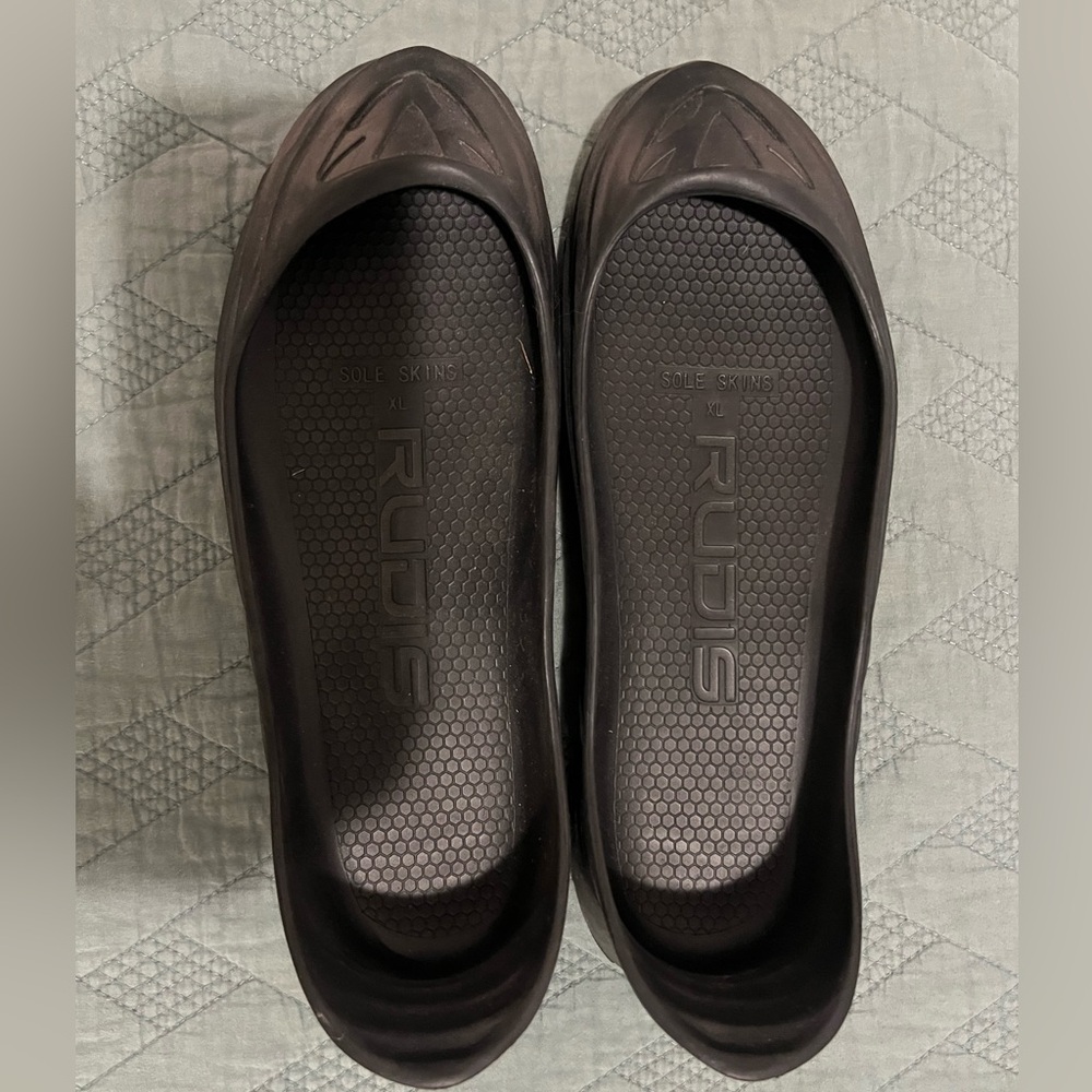 Rudis sole skin shoe covers (wrestling)